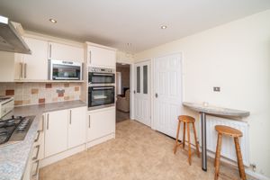KITCHEN- click for photo gallery